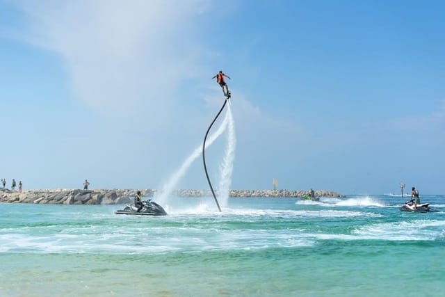 Flyboard ride in Dubai duration 30min - Photo 1 of 3